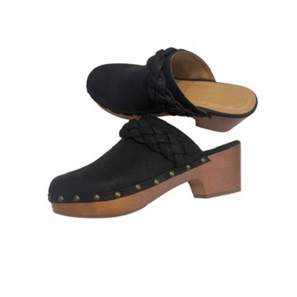 Soda 10 faux leather wooden platform slip on studded mule clogs 3236
